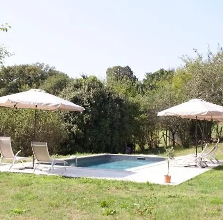 Les De Malivert Сasa de vacaciones Paunat