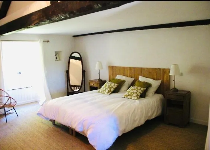 펜션 Les De Malivert Paunat